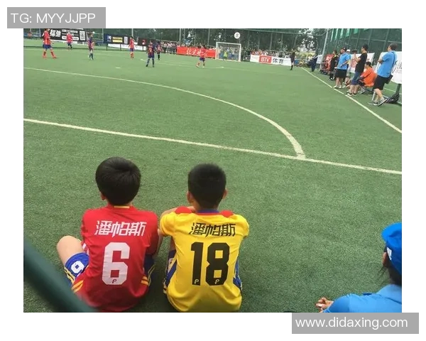 海于格松与奥德格陵兰的精彩对决展现足球魅力与团队精神